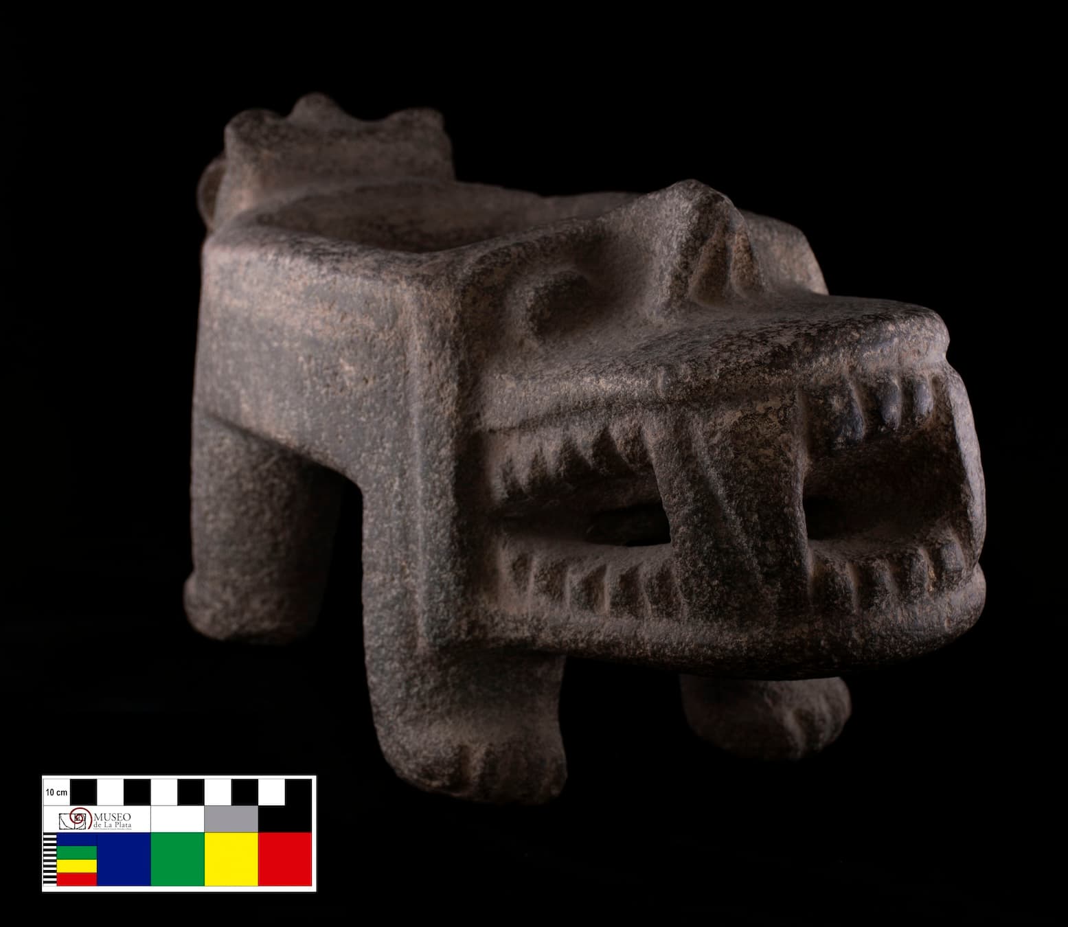 Mortero de piedra, Museo de La Plata, 2022